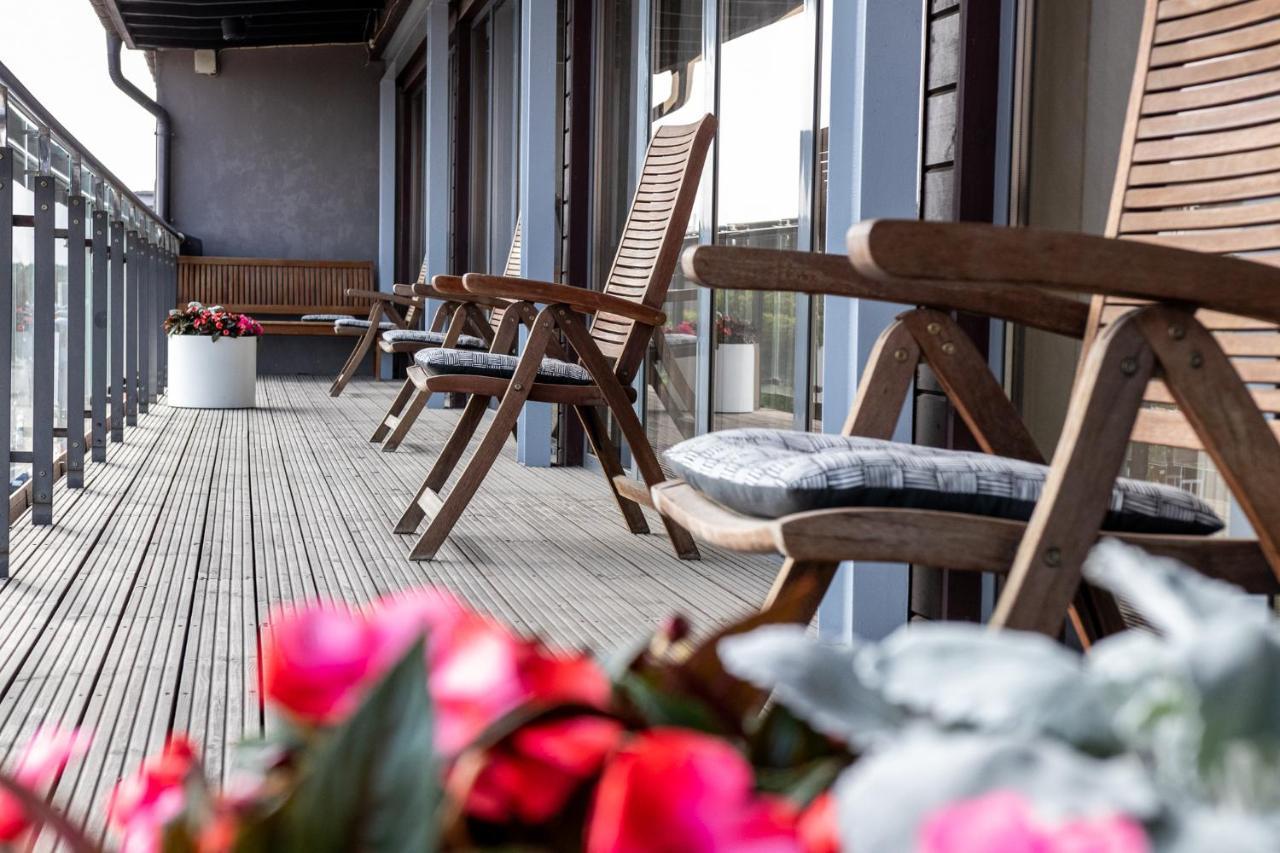 Hotel Kolumbs Liepāja Kültér fotó