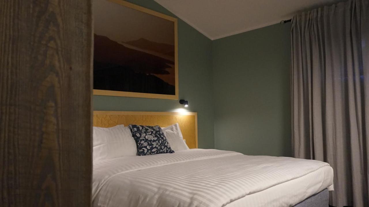 Hotel Kolumbs Liepāja Kültér fotó