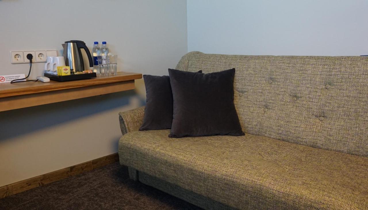 Hotel Kolumbs Liepāja Kültér fotó