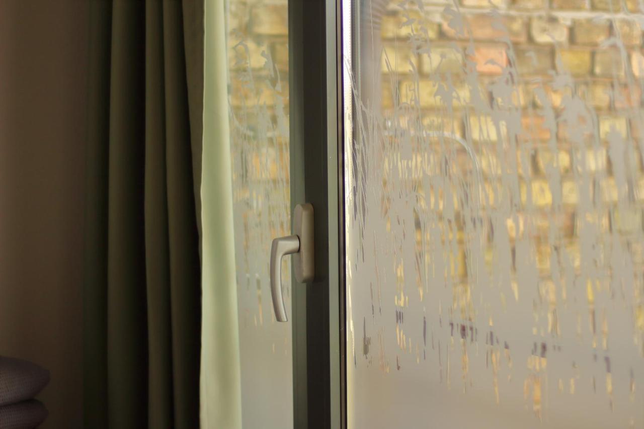 Hotel Kolumbs Liepāja Kültér fotó