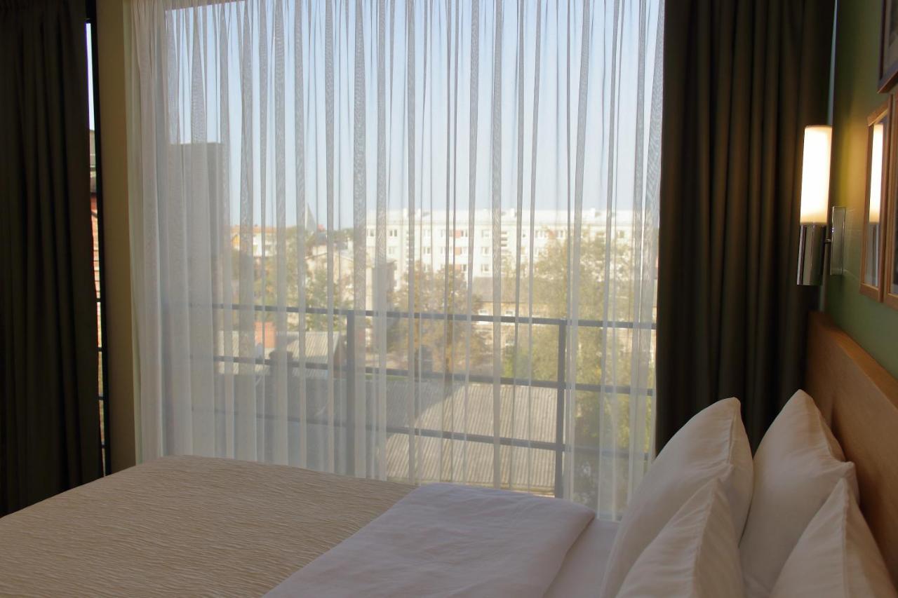 Hotel Kolumbs Liepāja Kültér fotó