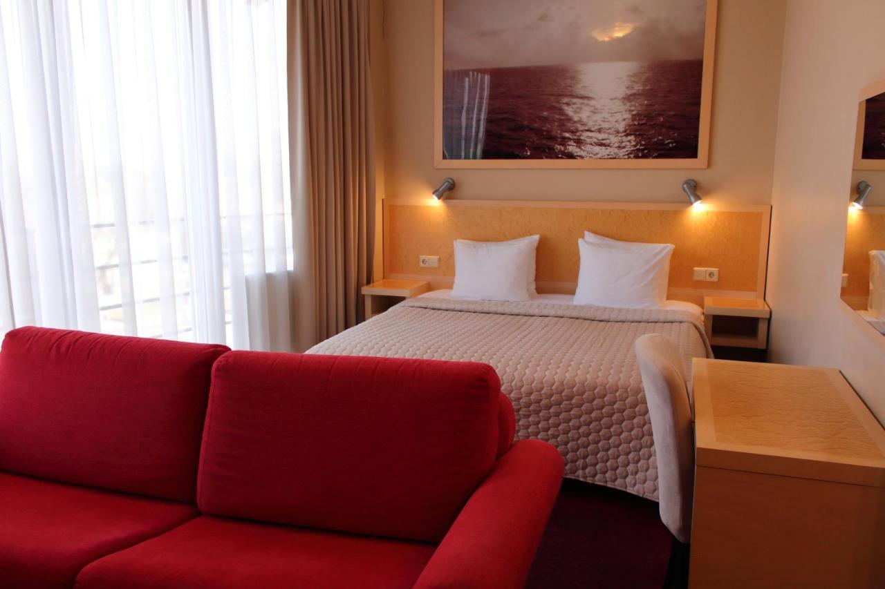 Hotel Kolumbs Liepāja Kültér fotó