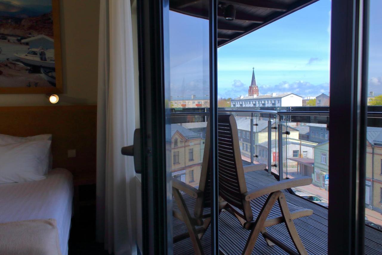 Hotel Kolumbs Liepāja Kültér fotó