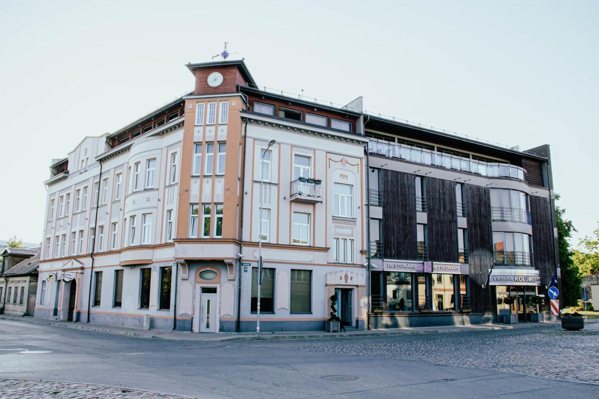 Hotel Kolumbs Liepāja Kültér fotó